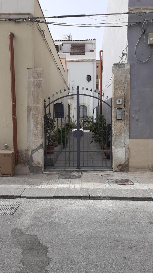 Ferienwohnung Il Cortile Della Patrona Syrakus Exterior foto