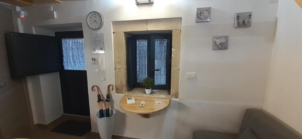 Ferienwohnung Il Cortile Della Patrona Syrakus Exterior foto