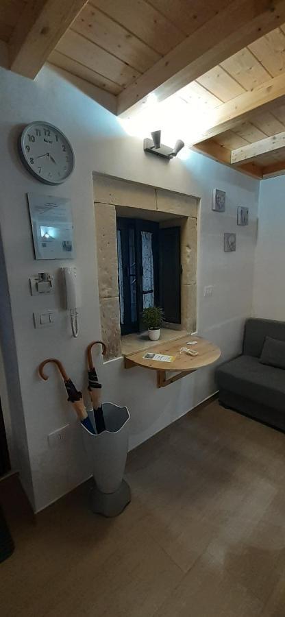 Ferienwohnung Il Cortile Della Patrona Syrakus Exterior foto